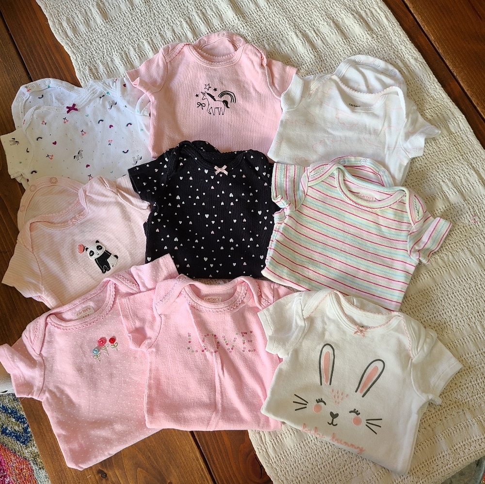 9 Piece Carter's 3 Month Onesie Bundle - Picture 2 of 13